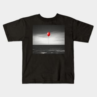 Red balloon Kids T-Shirt